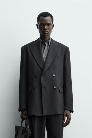 DOUBLE-BREASTED SUIT BLAZER